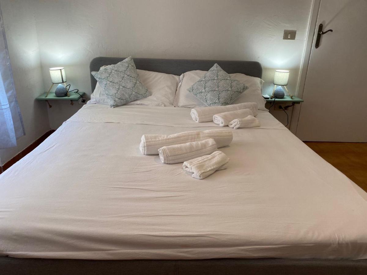Villa Edwige B&B カステッラバーテ エクステリア 写真
